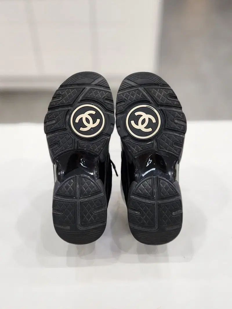  シャネル スニーカー スウェード ロートップ レディース その他 靴