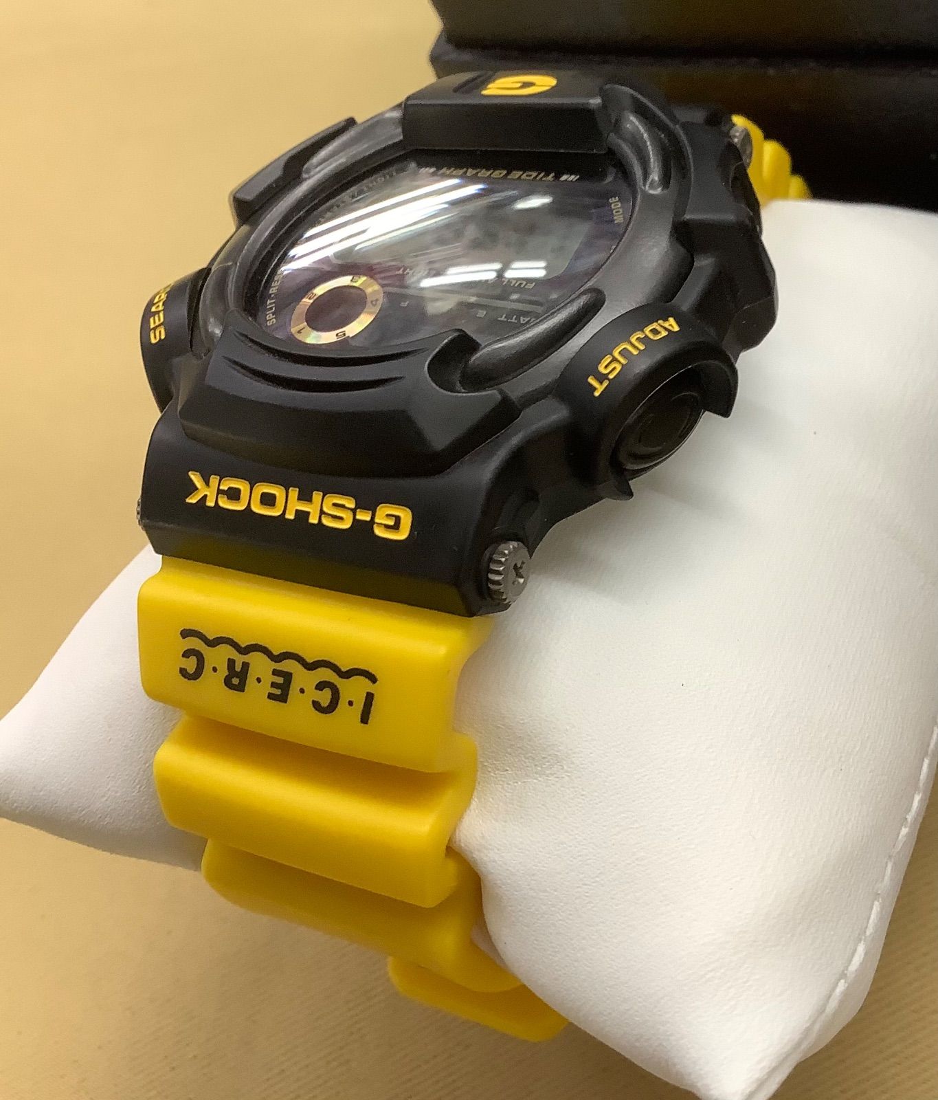 GULFMAN DW-9701K-9JR 2000年イルクジ - メルカリ
