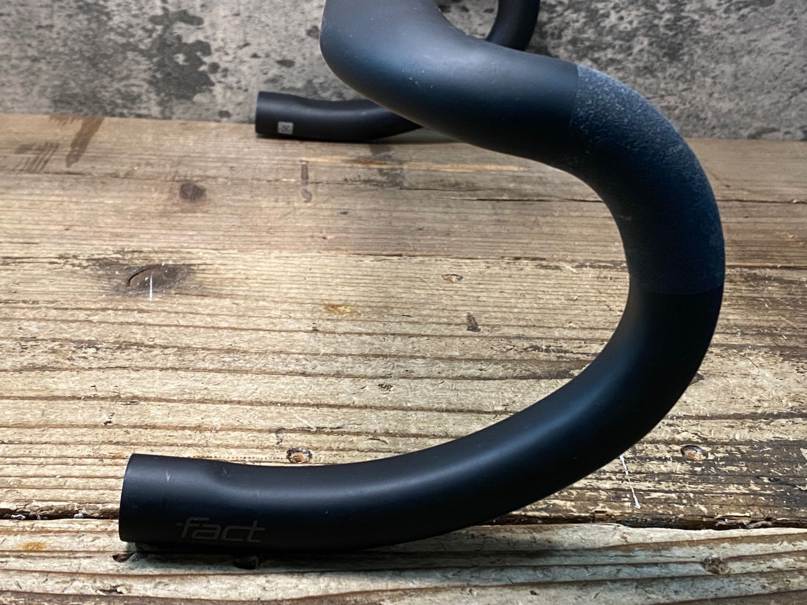 JN752 スペシャライズド SPECIALIZED S-WORKS SHALLOW BEND カーボン ドロップハンドル ブラケットC-C380mm Φ31.8