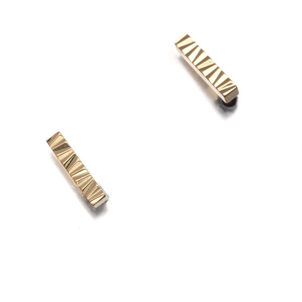 エテ ピアス バーデザイン K18YG 178785