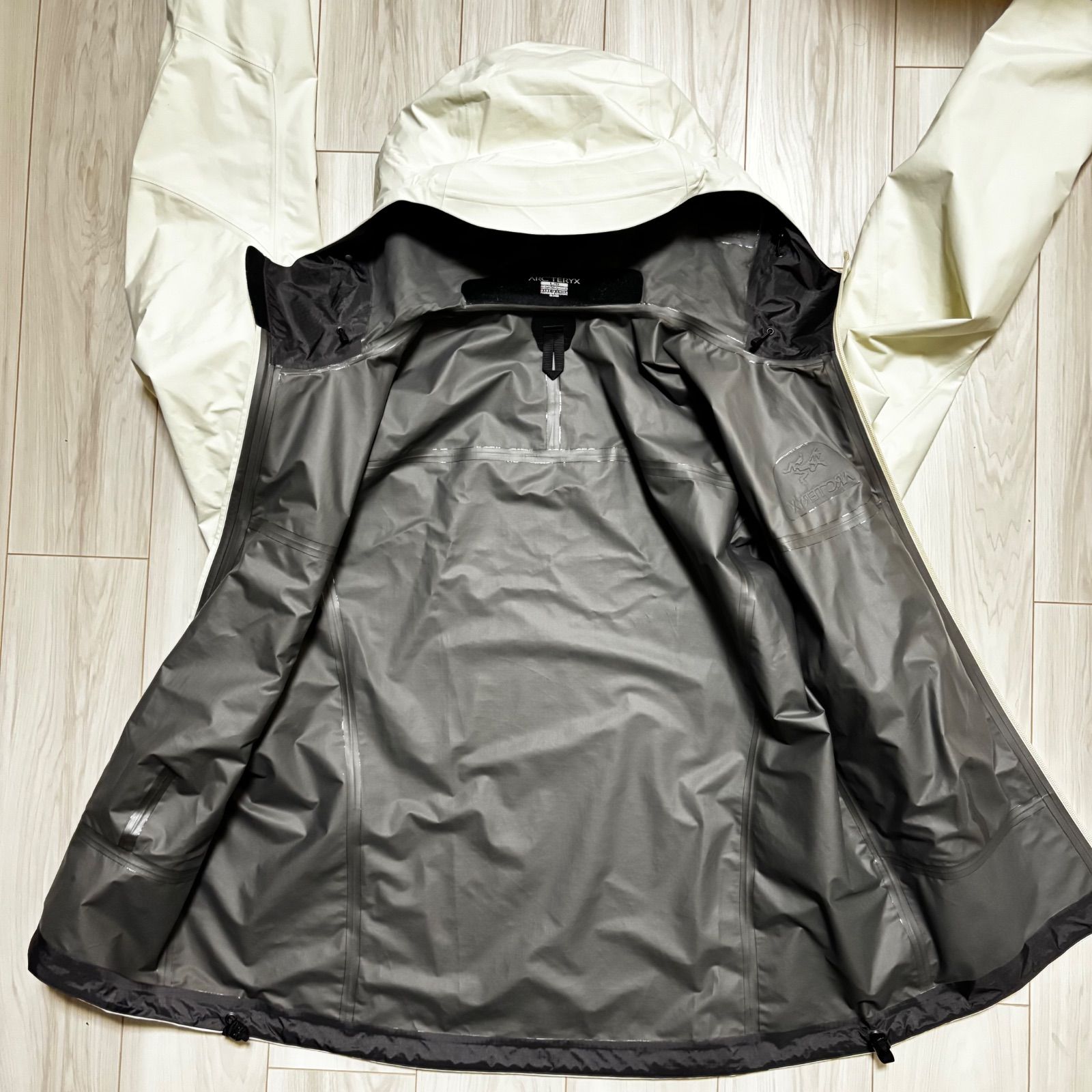 アークテリクス ビームス ベータSL メンズL ホワイト ゴアテックス ナイロン KANDAIZUMI_COM