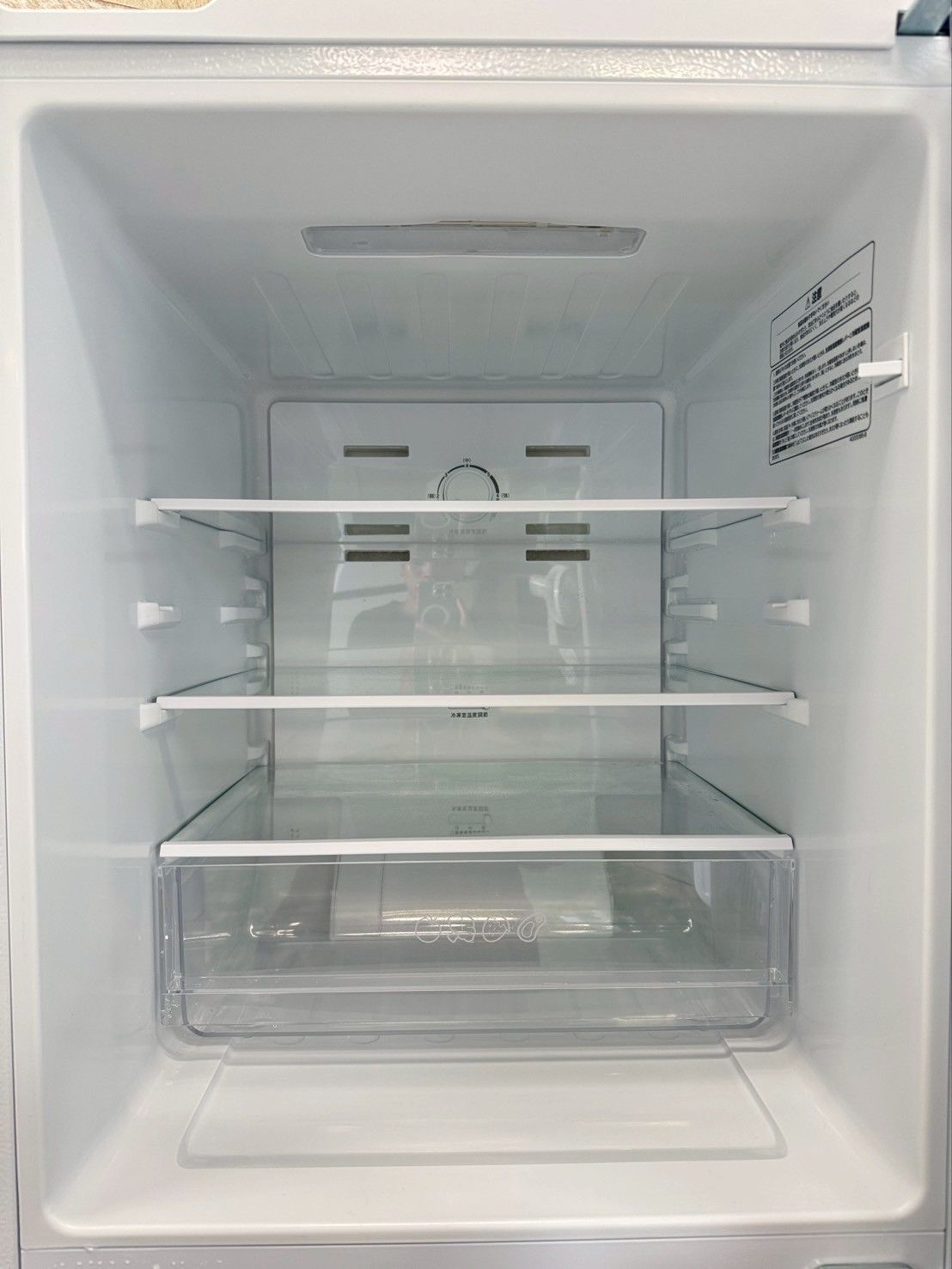 【高年式】大阪送料無料★3か月保障★2024年★HR-D13E3W★IR-919 高年式】大阪送料無料☆3か月保障付き☆冷蔵庫☆ハイセンス☆2ドア