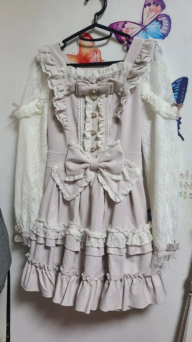 リズリサ T-ARA ティアラ ONE PIECE