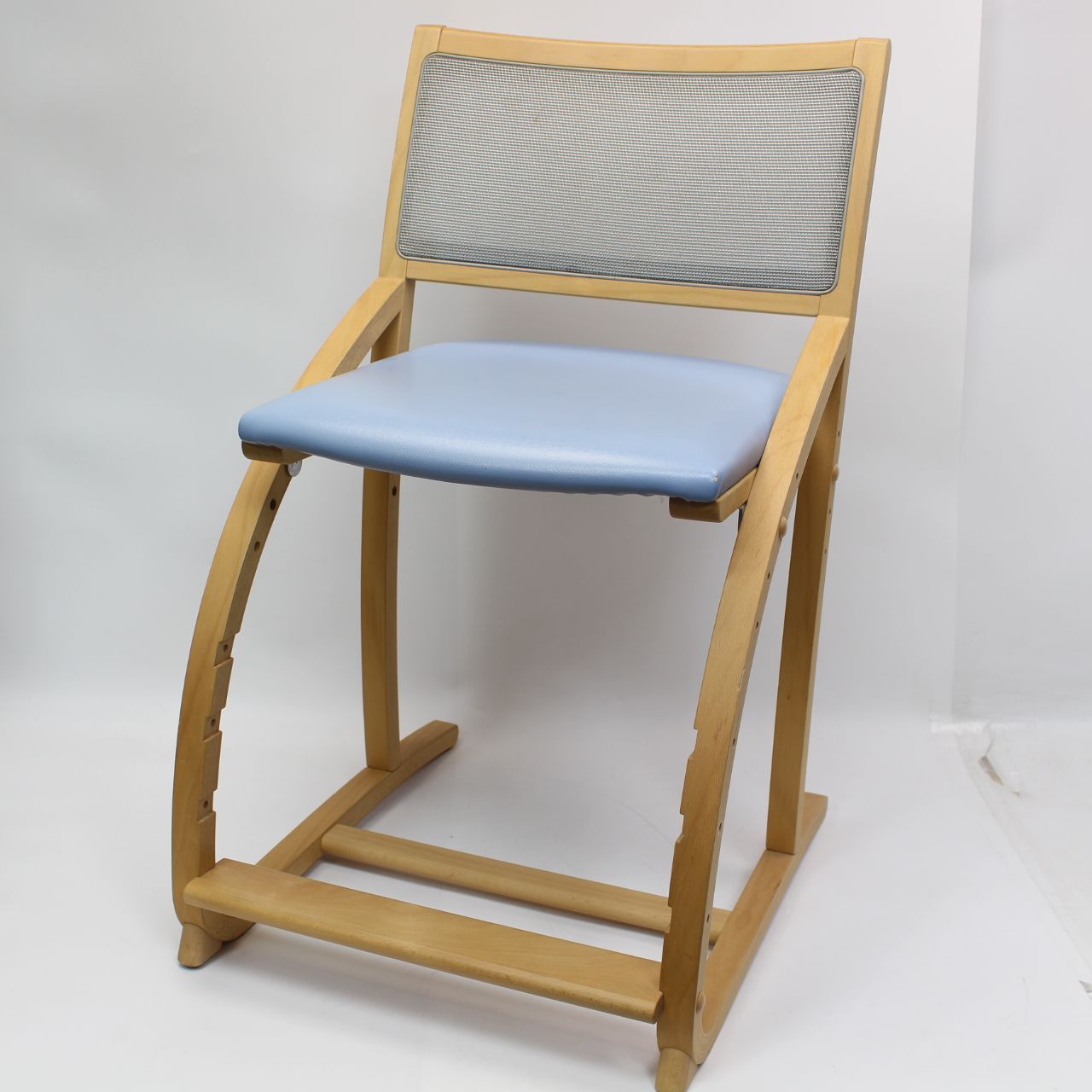 688 カリモク チェア 学習椅子 チェア 椅子 デスクチェア 学習机用 サポート 木製 椅子 シンプル クレシェ XT2401KE 国産 karimoku