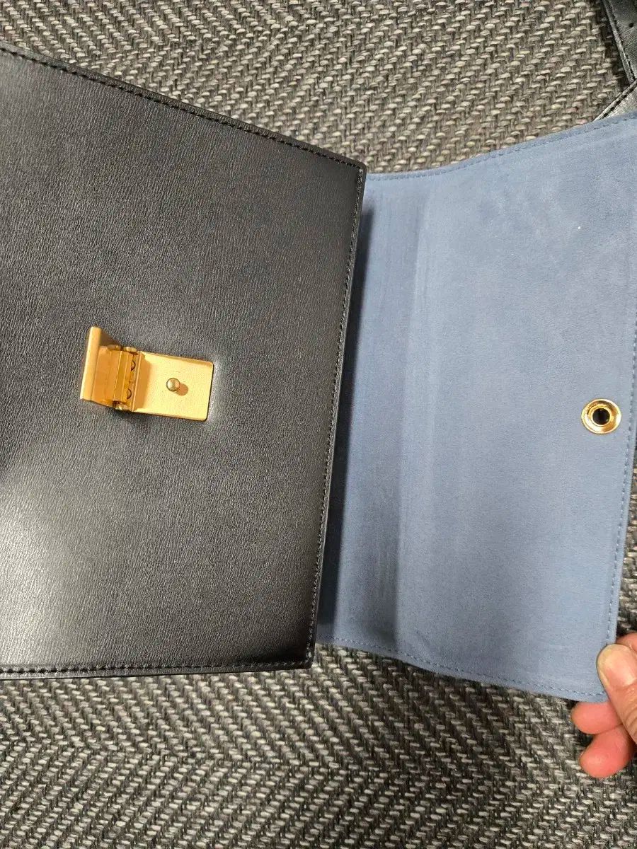 COURONNE クロンヌ