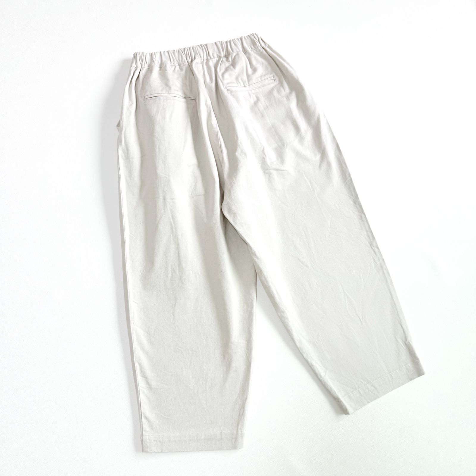 オローネ コットン バルーン パンツ アイボリー ゆったりテーパード ゴムウエスト ナチュラル シンプル DECORATOM_COM_BR