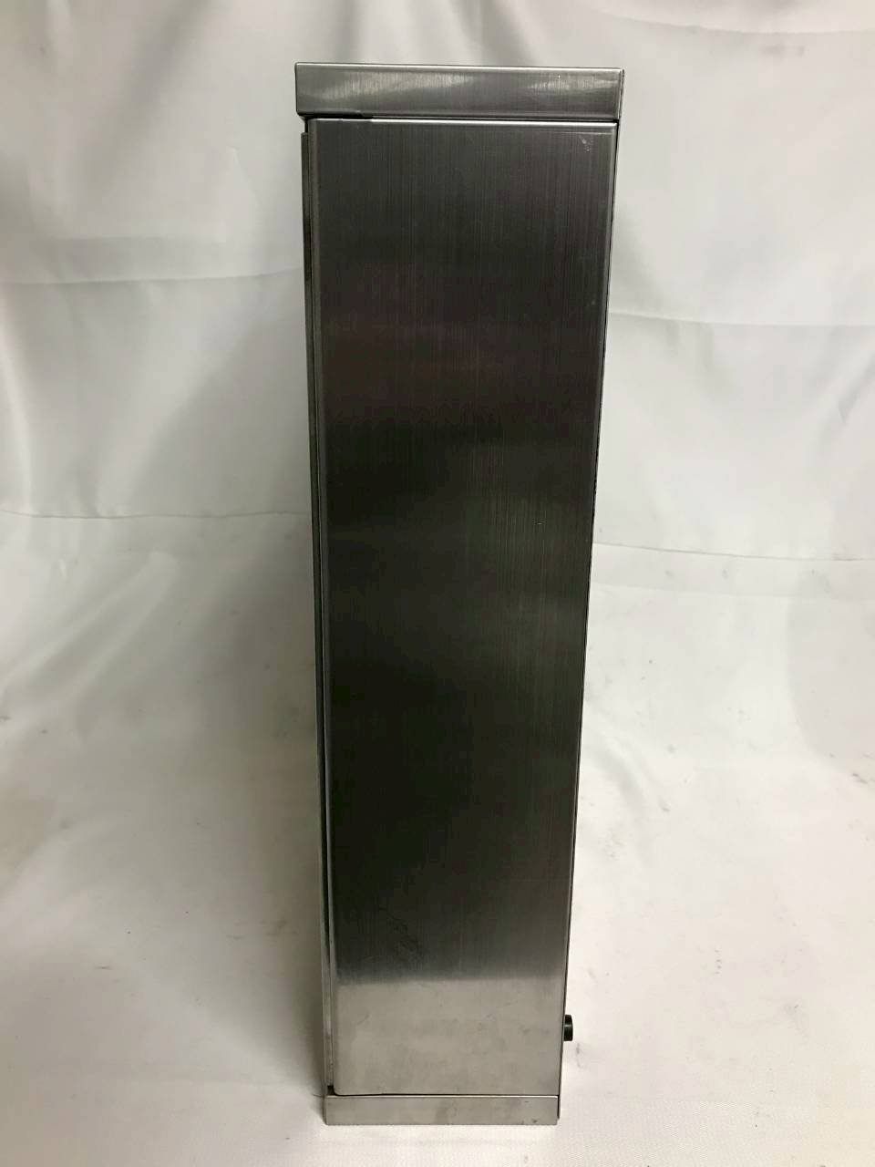 北見市発 TAIKO UV-7 包丁殺菌庫 シルバー