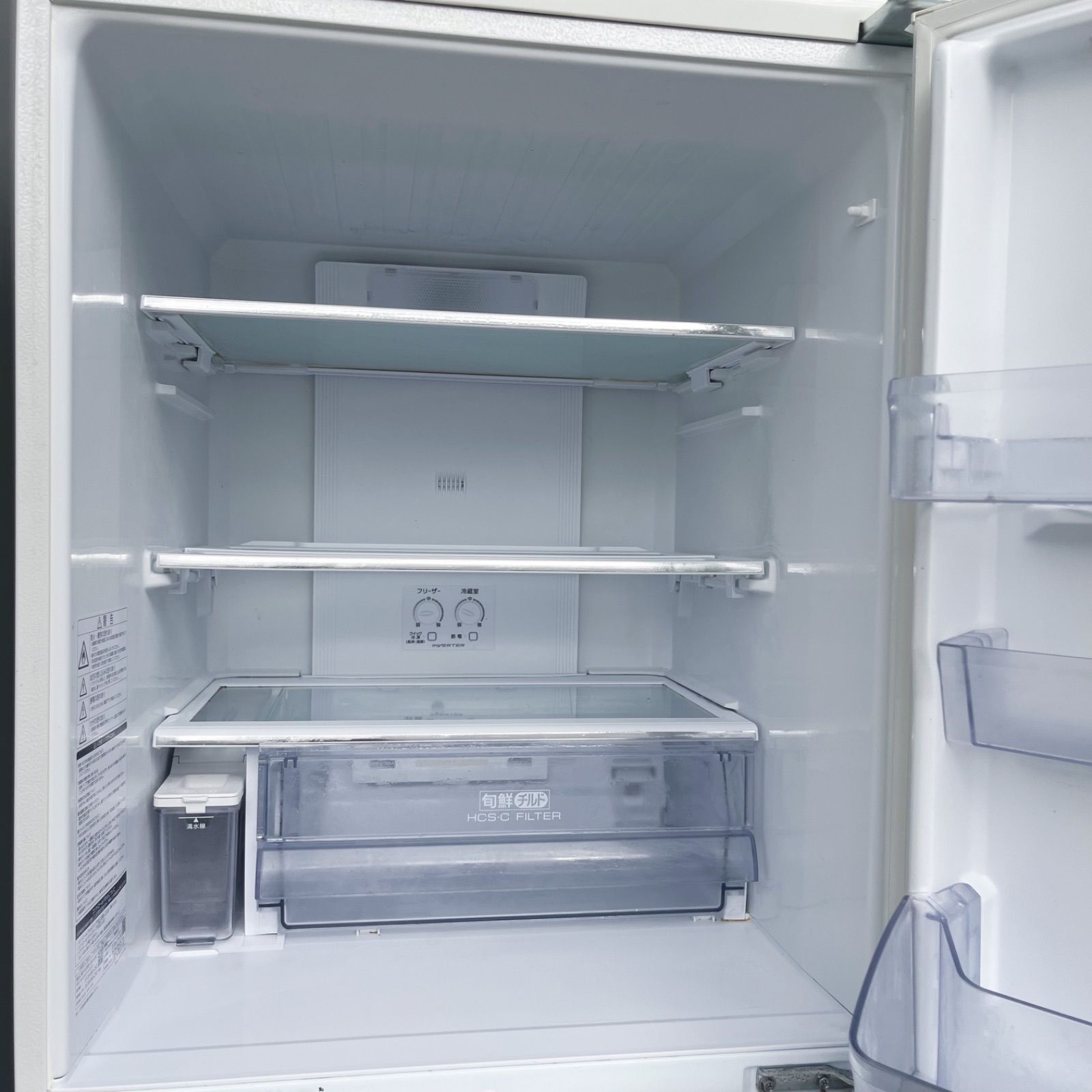 327取付無料！AQUA旬鮮チルド搭載 おしゃれホワイト自動製氷付き3ドア