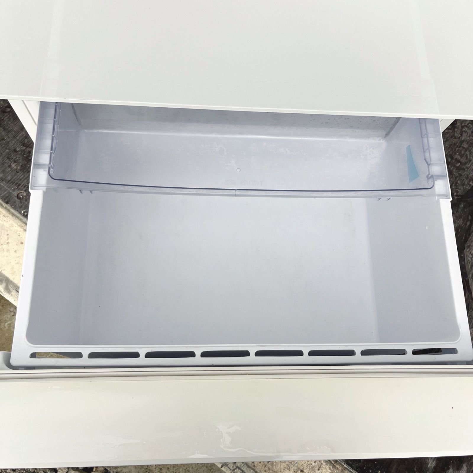 327取付無料！AQUA旬鮮チルド搭載 おしゃれホワイト自動製氷付き3ドア