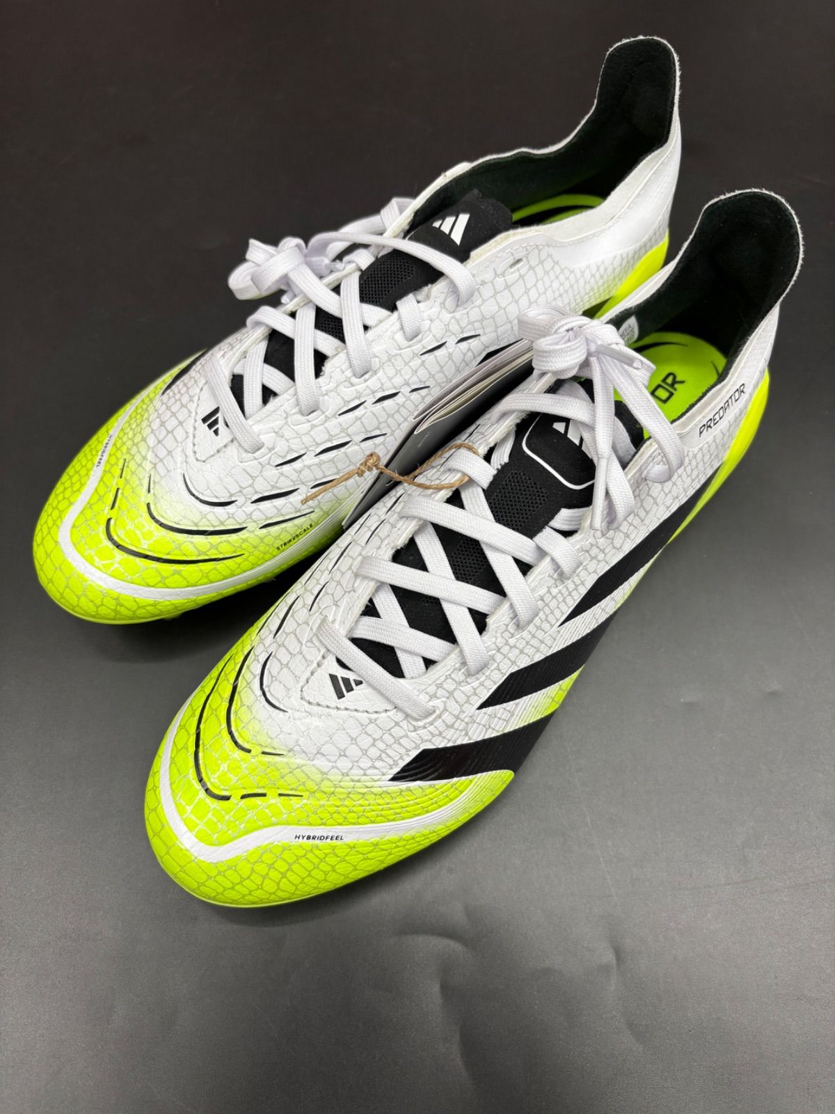 アディダス プレデター リーグ HG/AG JAPAN (JQ6065)