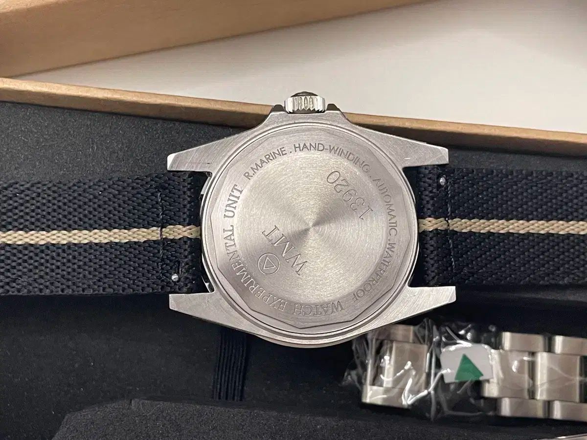  WMT ロイヤル マリン コマックス サブマ オマージュ 自動巻き時計 腕時計(アナログ)