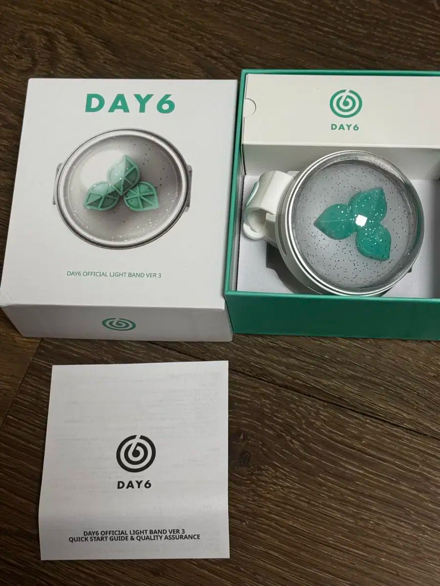 DAY6 OFFICIAL LIGHT BAND Day6 ペンライト バージョン 3 シンプル開封