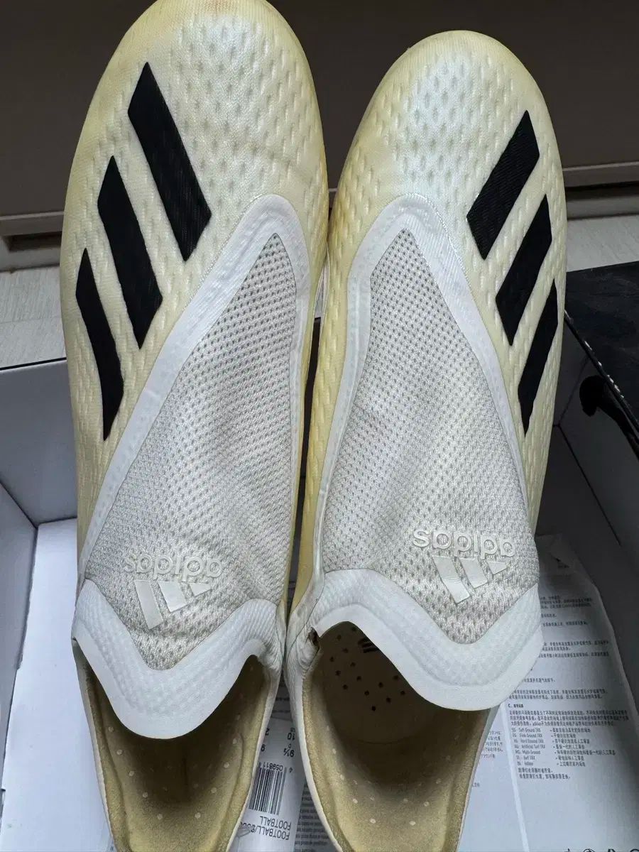 280 アディダス X タンゴ 18 TF