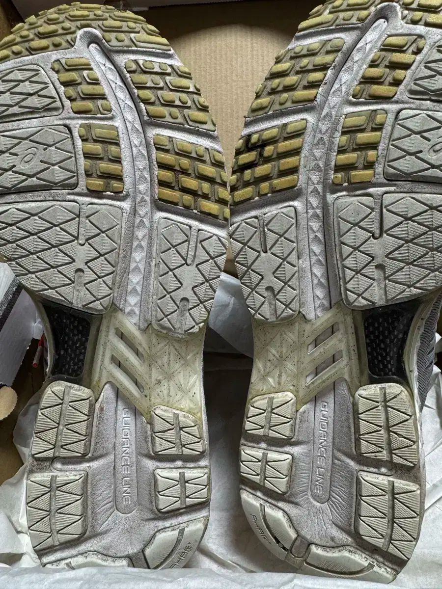 メタラン ランニングシューズ