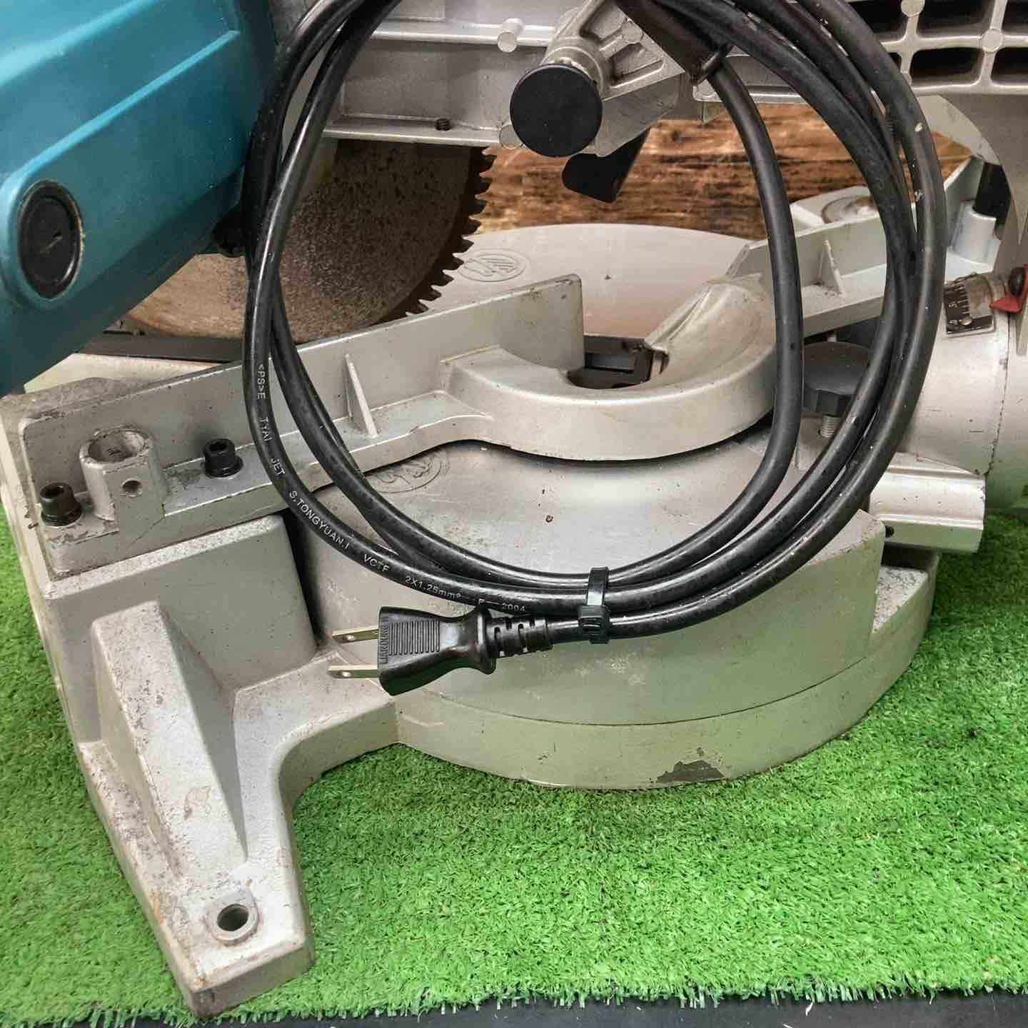 卓上スライド丸ノコ SSC-216A