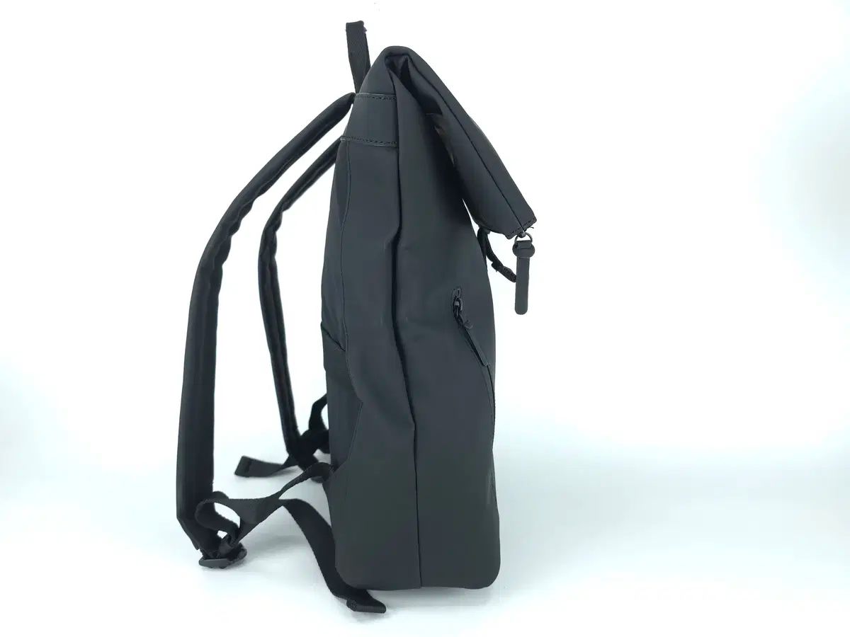 ZARA ザラ フラップ バックパック ブラック