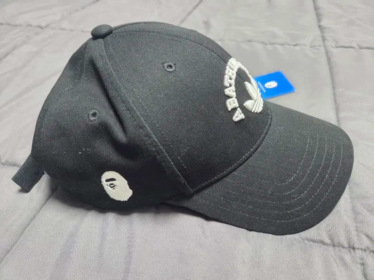 A BATHING APE アベイシングエイプ adidas アディダス コラボ 帽子