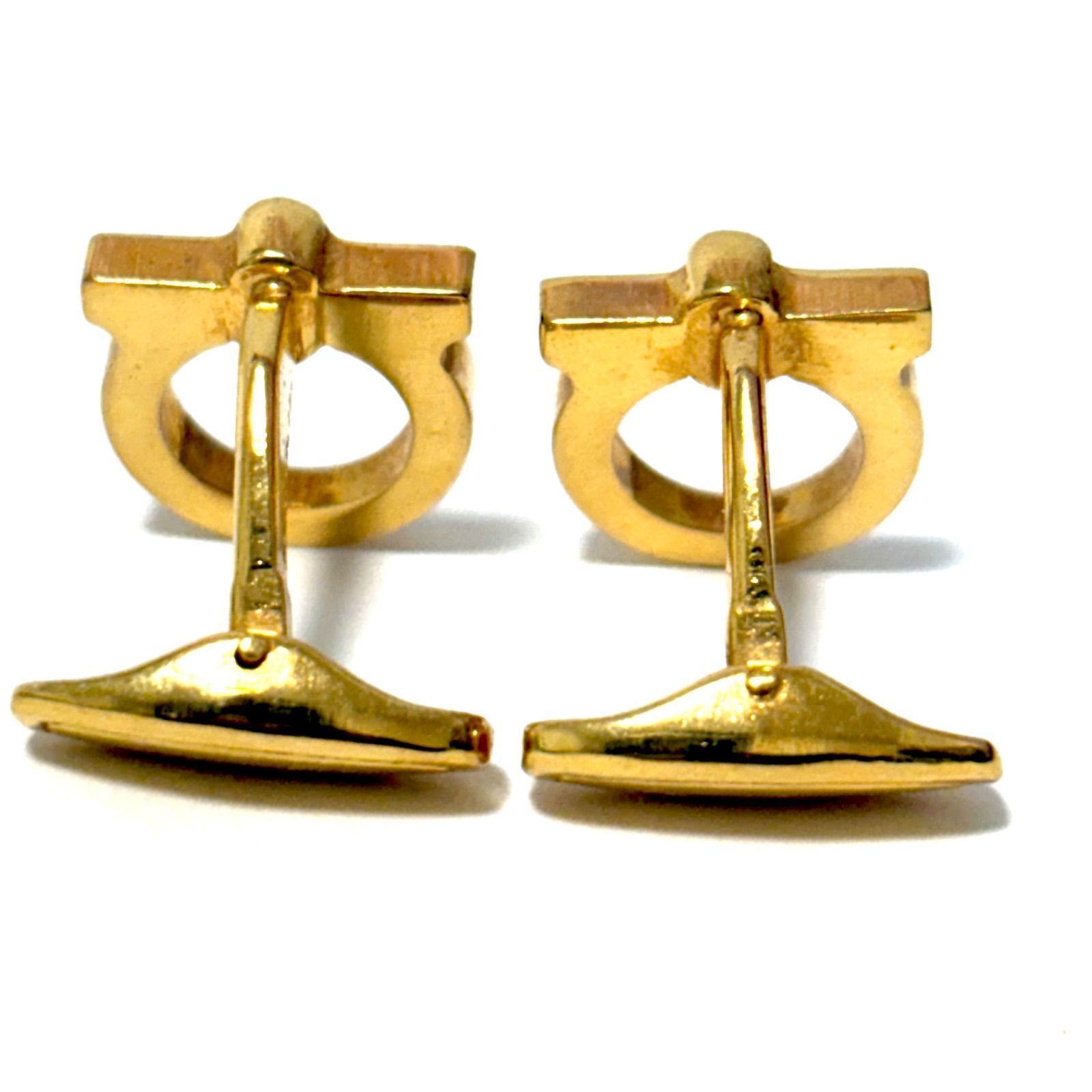 サルヴァトーレフェラガモ カフス 美品✨ サルヴァトーレフェラガモ カフス ゴールド カフリンクス