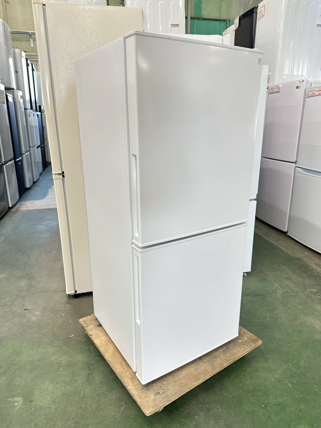 【高年式】大阪送料無料★3か月保障★2024年★NTR-106WH★SR-236 高年式】大阪送料無料☆3か月保障付き☆冷蔵庫☆ニトリ☆2ドア☆2024年