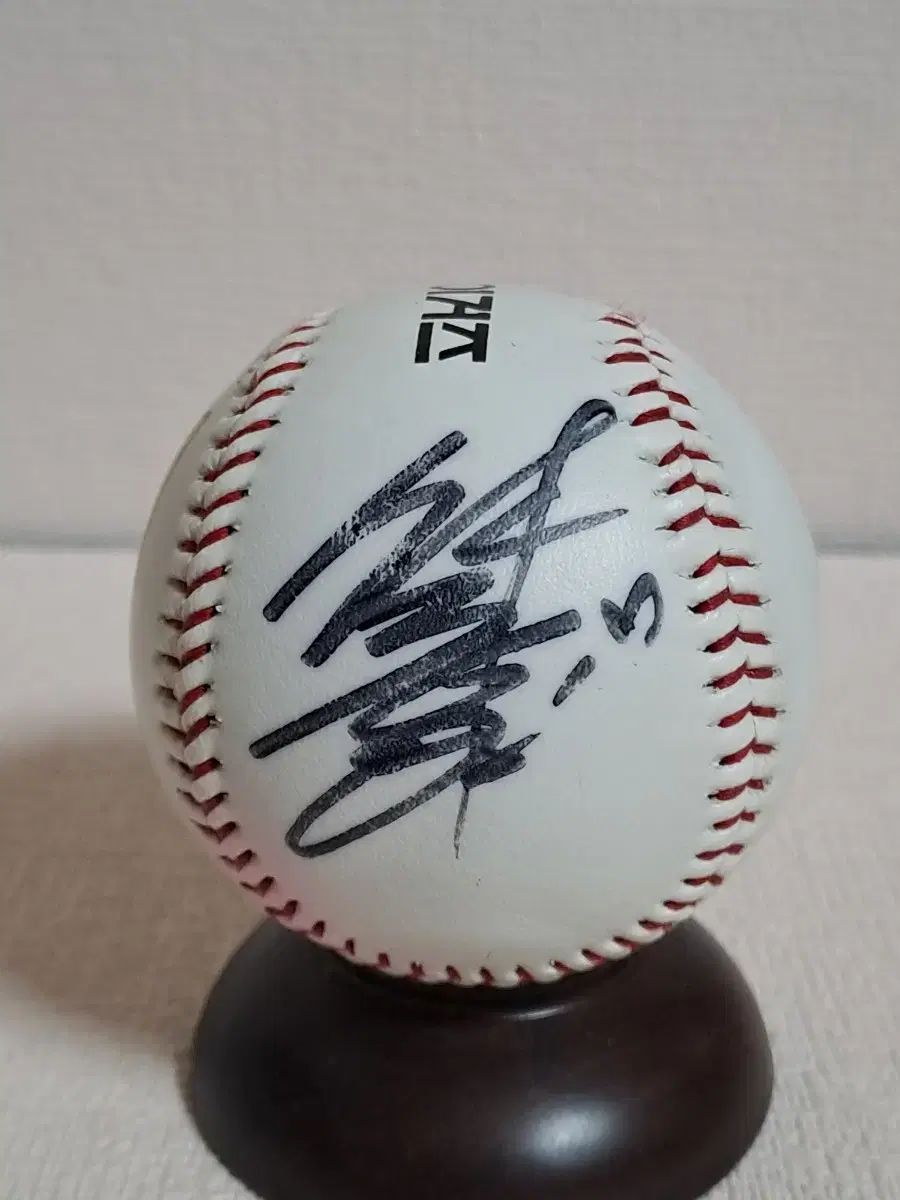 HAITAI ヘテ タイガース ソン ドンヨル サインボール ボール プロ野球