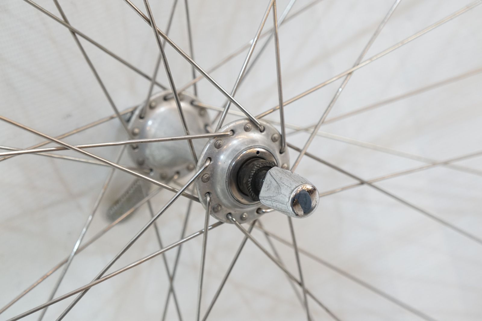 CAMPAGNOLO カンパニョーロ