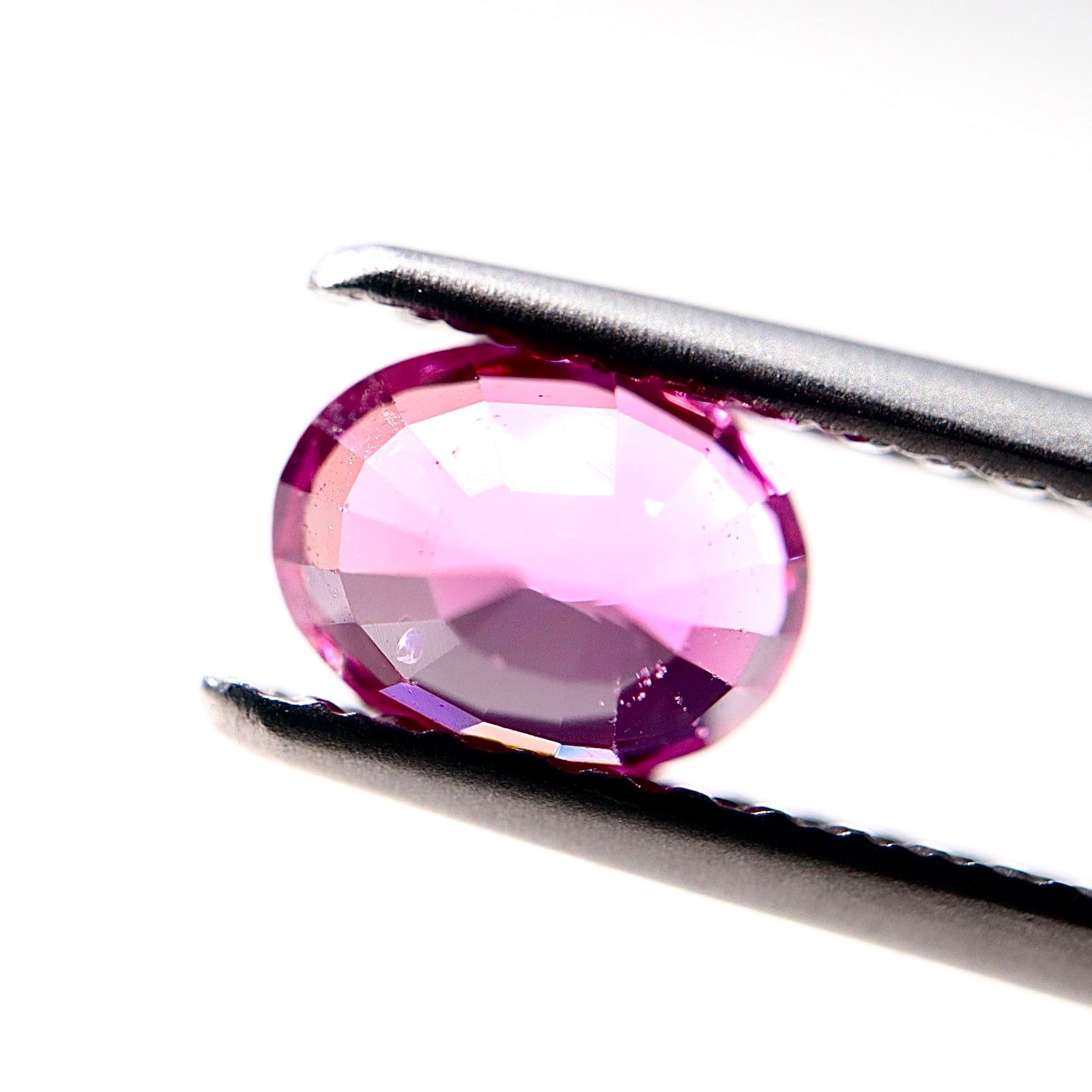 非加熱ルビー オーバルミックスカット