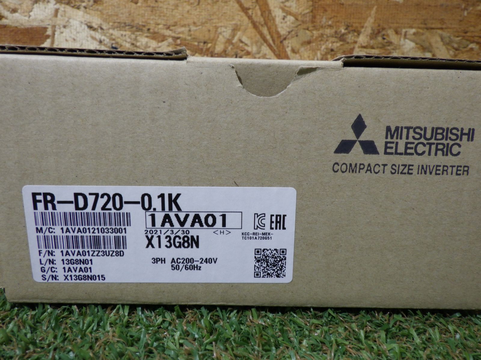 三菱電機 簡単小型インバータ FR-D720-0.1K 電材