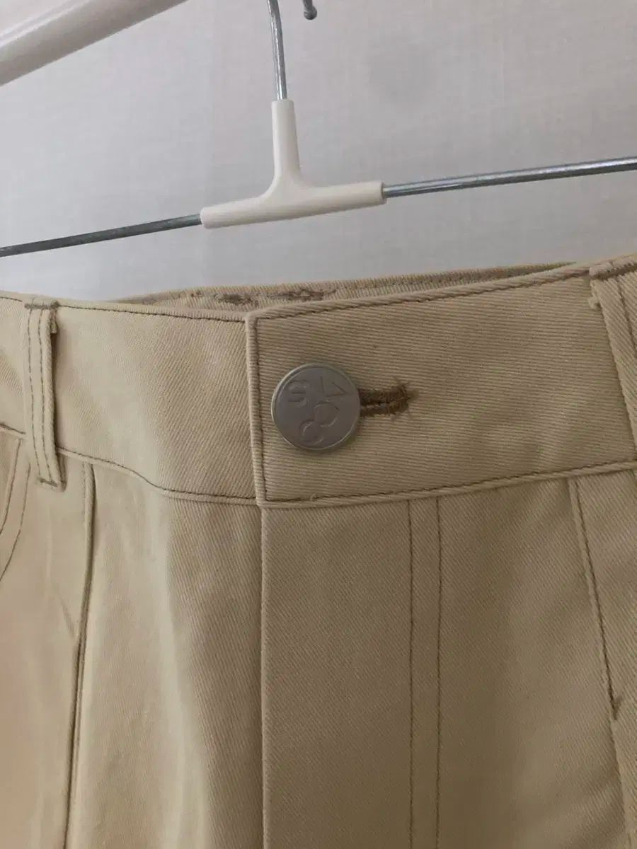 シヌーン アウトポケット