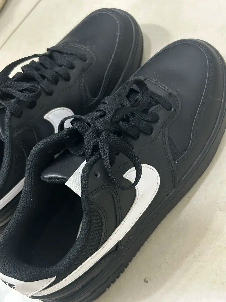 ナイキ GAMMA ガンマ フォース ブラック