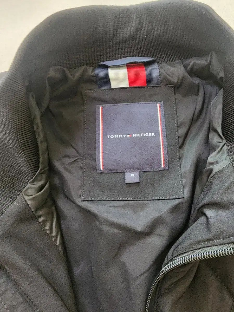 トミーヒルフィガー キルティング ジャケット ブラック XL