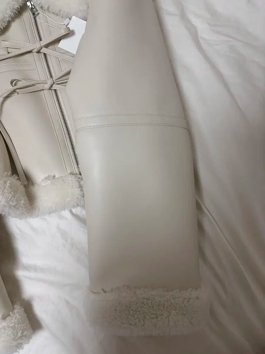 ムートン クリーム