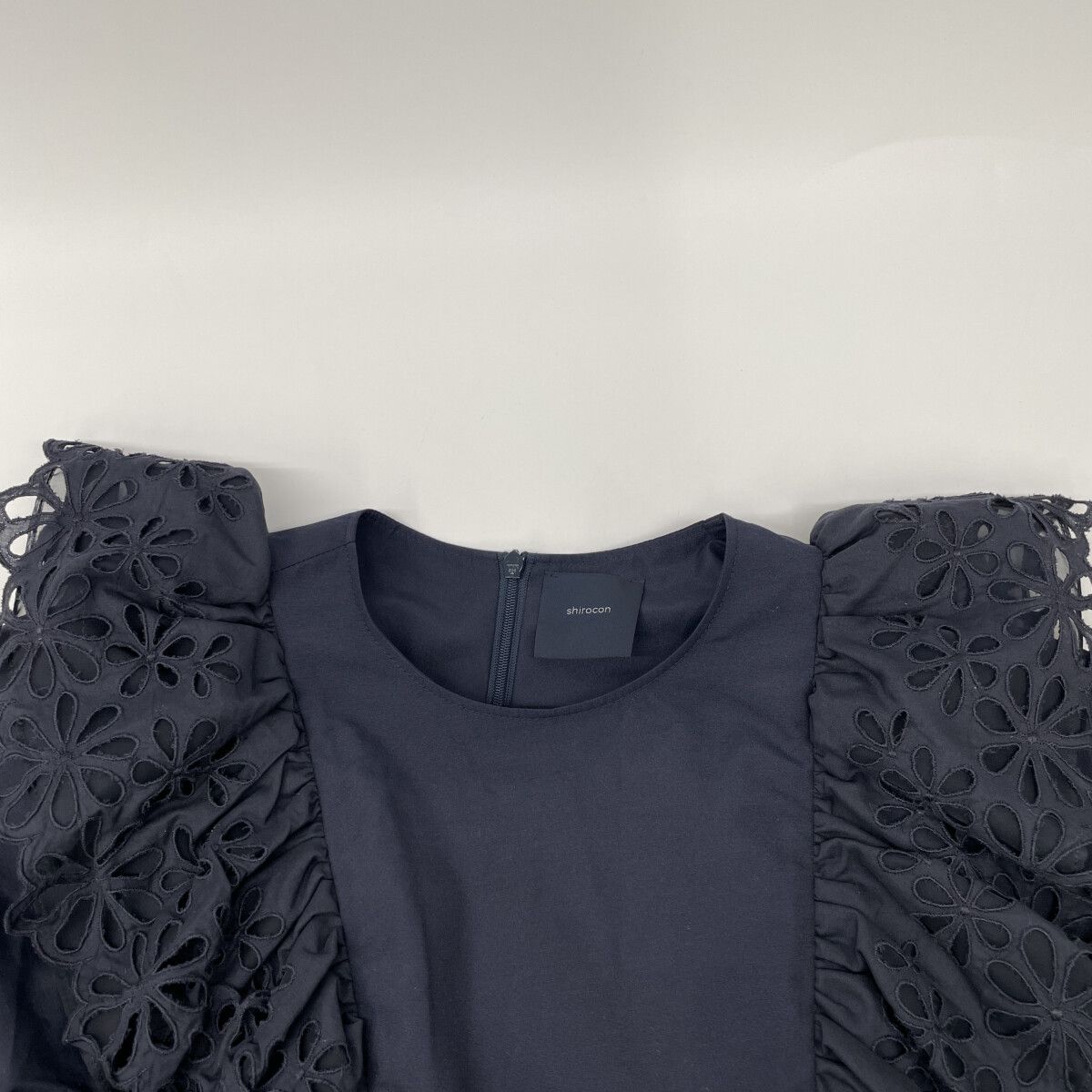 ｶｯﾄﾜｰｸﾚｰｽ