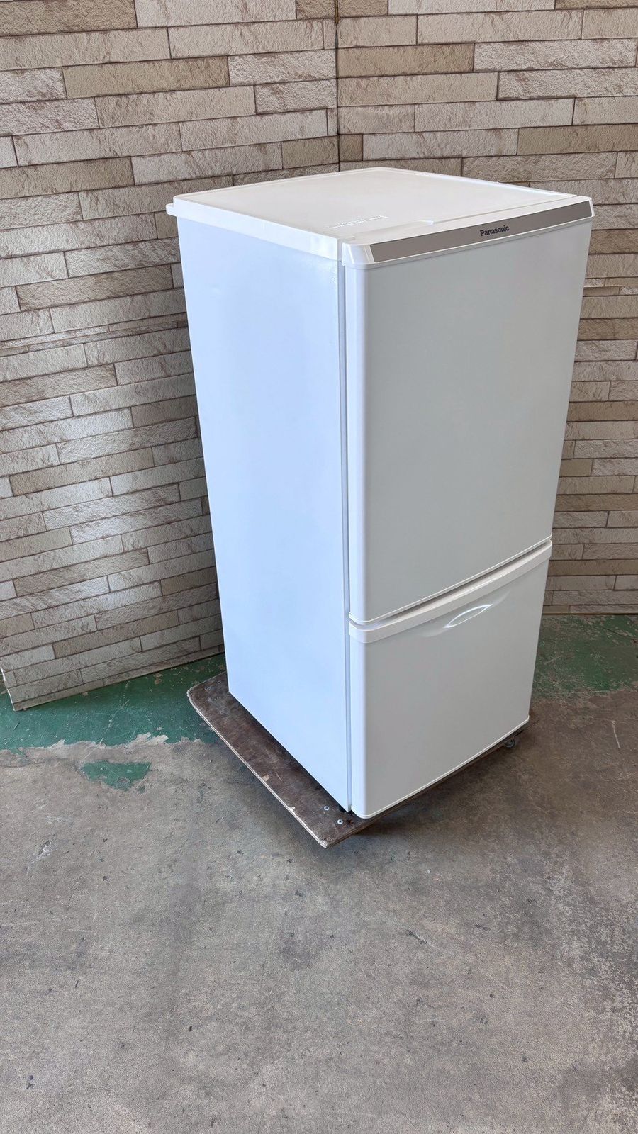 大阪送料無料☆3か月保障付き☆冷蔵庫☆パナソニック☆2ドア☆2021年