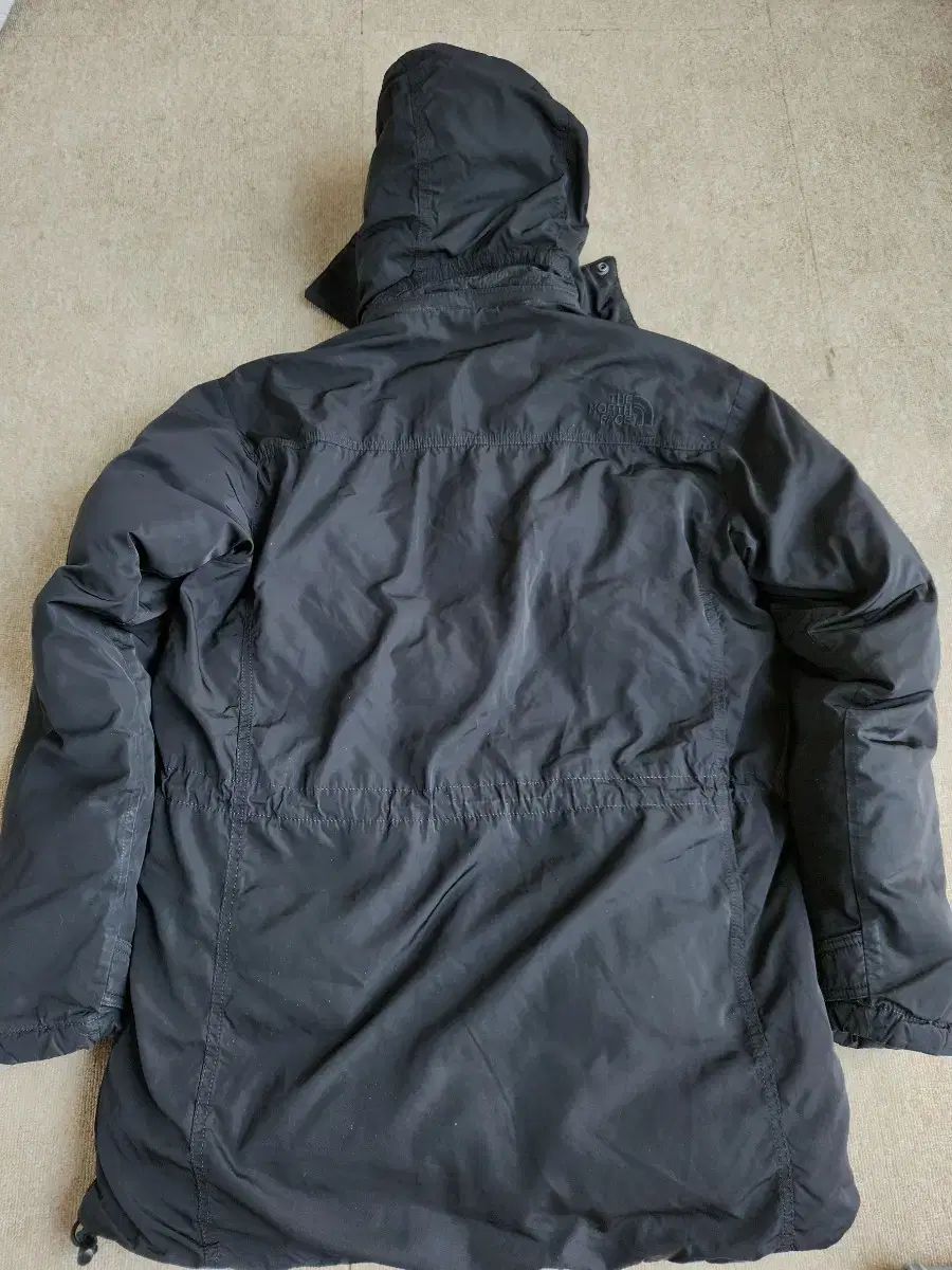ザノースフェイス 黒