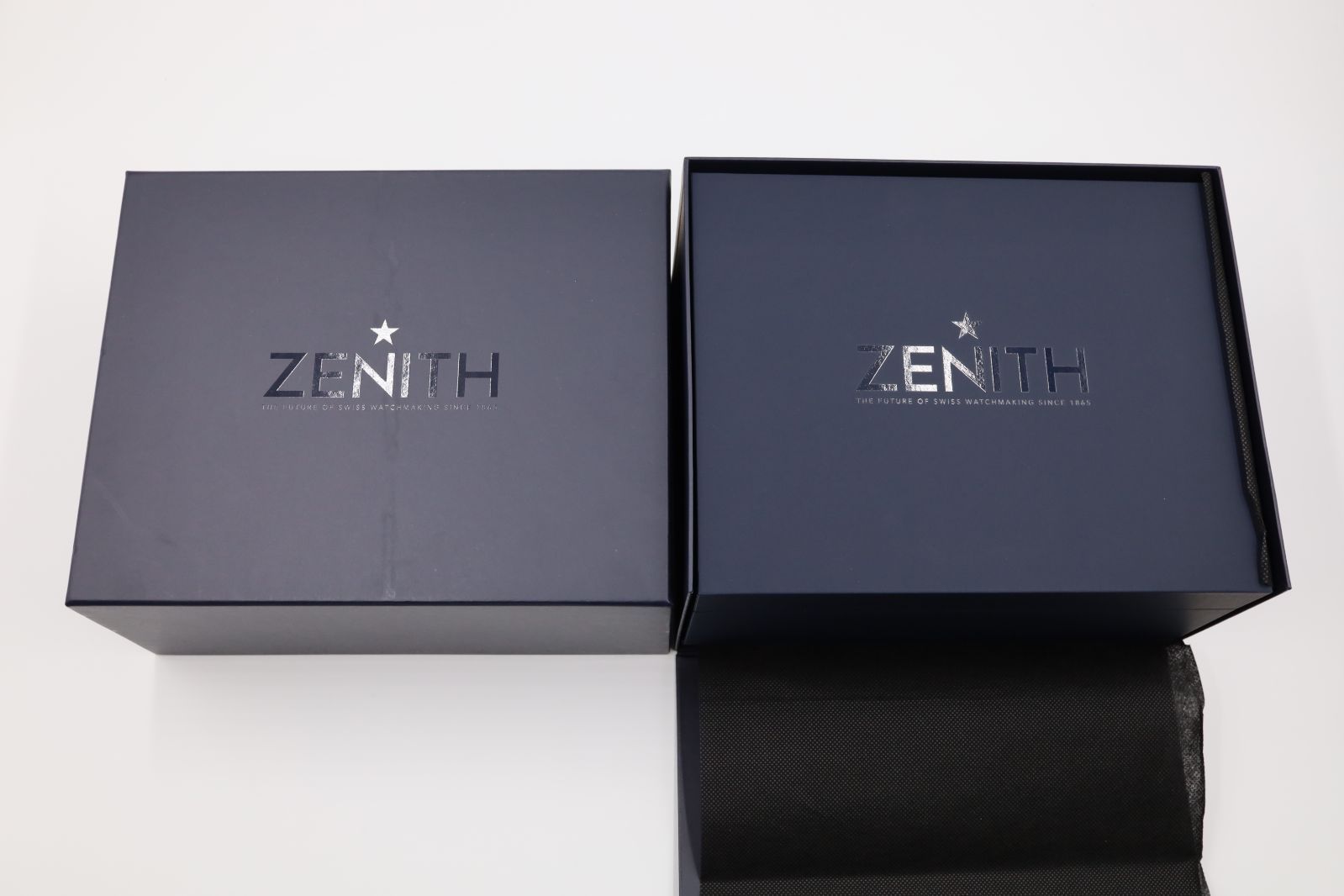 超 ゼニス 空箱 カードケース 冊子付き 拭き布付き