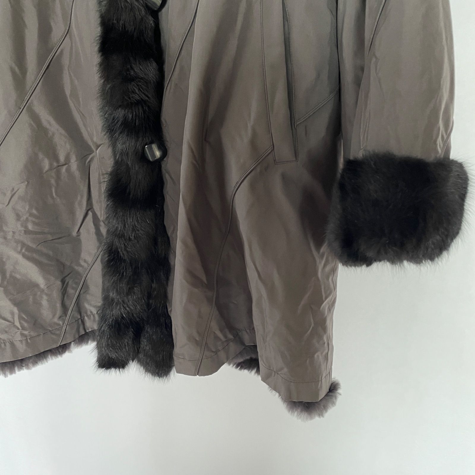 ダークグレー 軽量