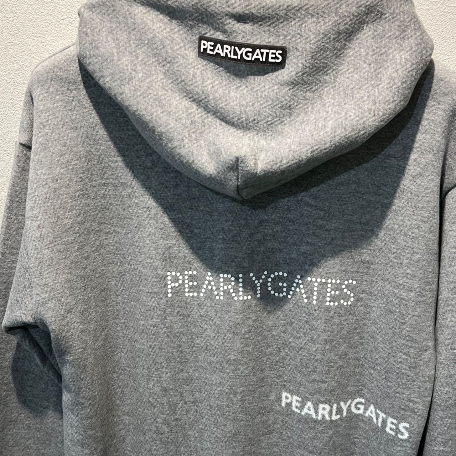 GATES ジグザグ裏毛ジャガードスウェットフーディワンピース