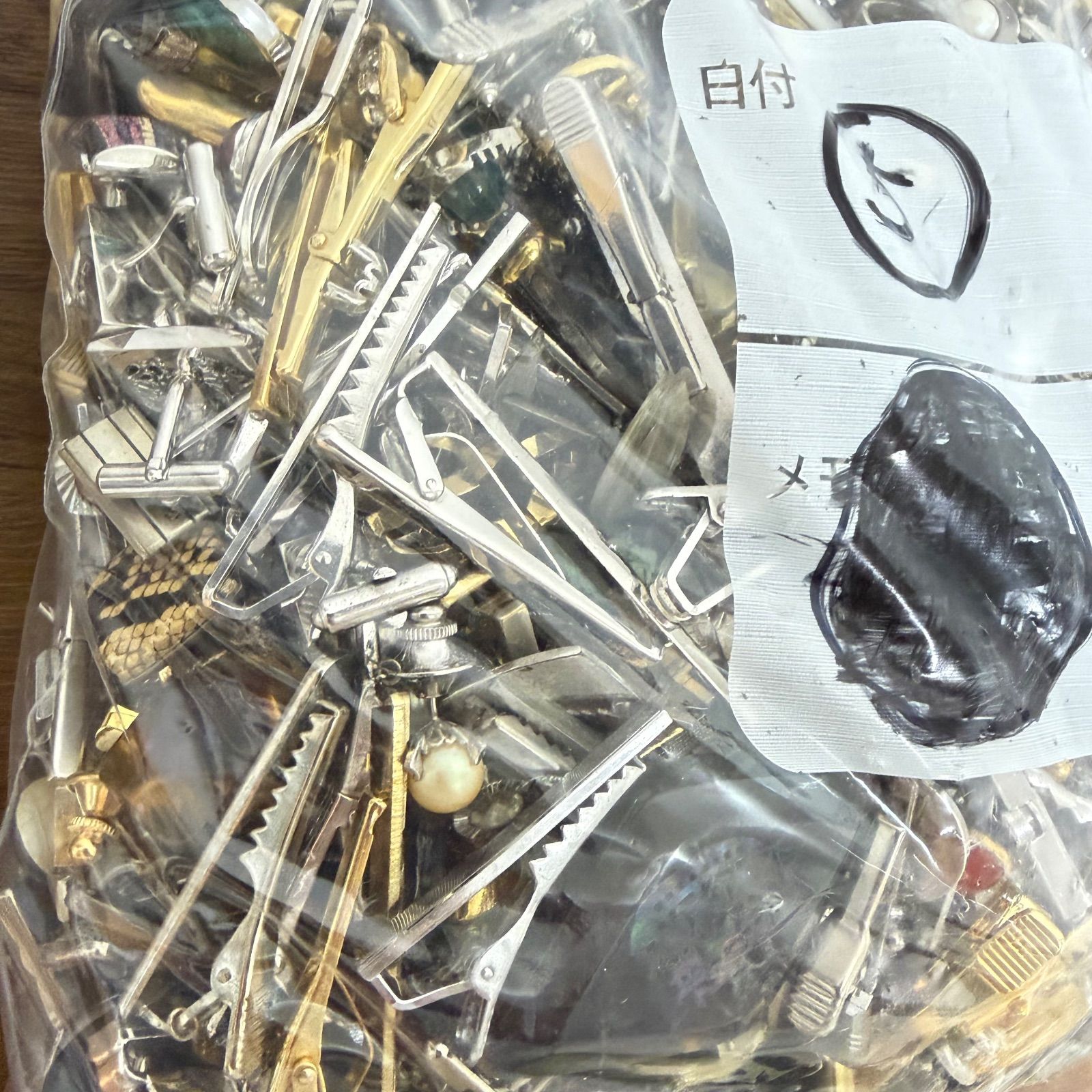 5kgまとめ ネクタイピン中心 ビンテージ 未選 大量 ジャンク扱い アソート リメイク素材 レトロ