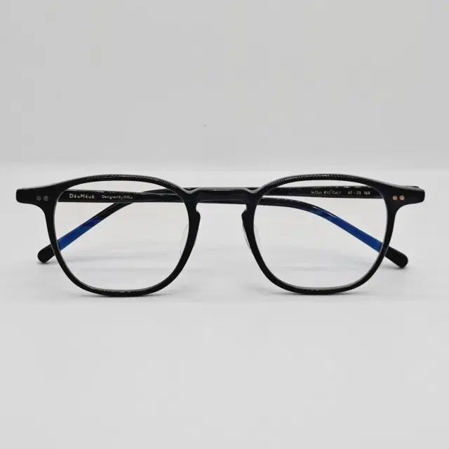 ドゥムエン In Out 12 薄いウェリントン ブラック