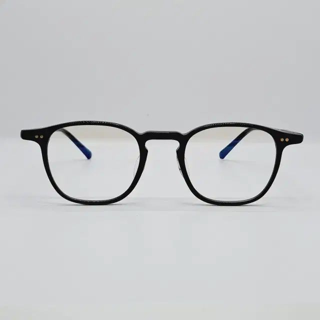 ドゥムエン In Out 12 薄いウェリントン ブラック