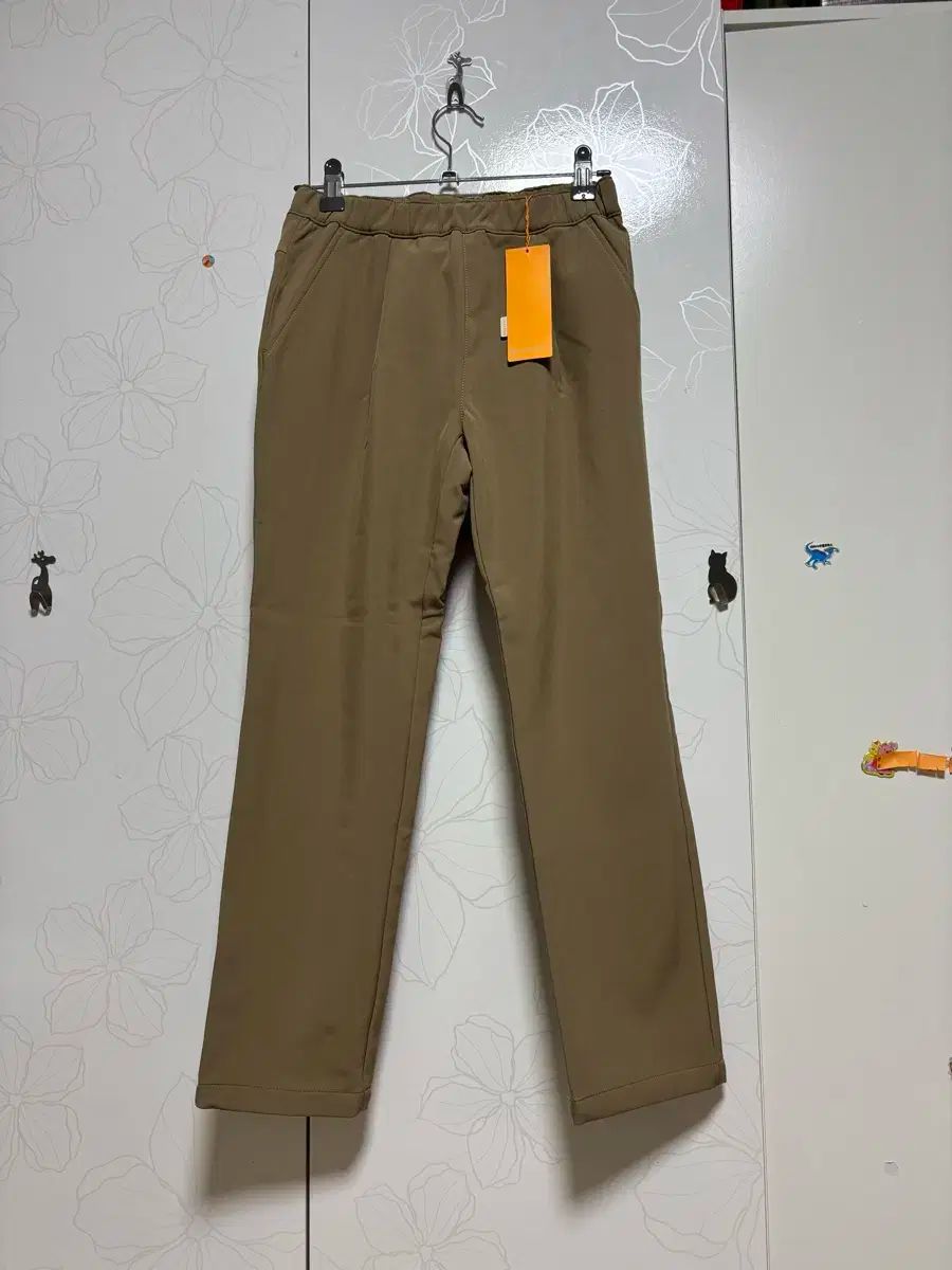 猪飼祐一 ☆ 青磁 盃 ☆ 共箱 ☆ 堂々とした造形に釉景見事な上作