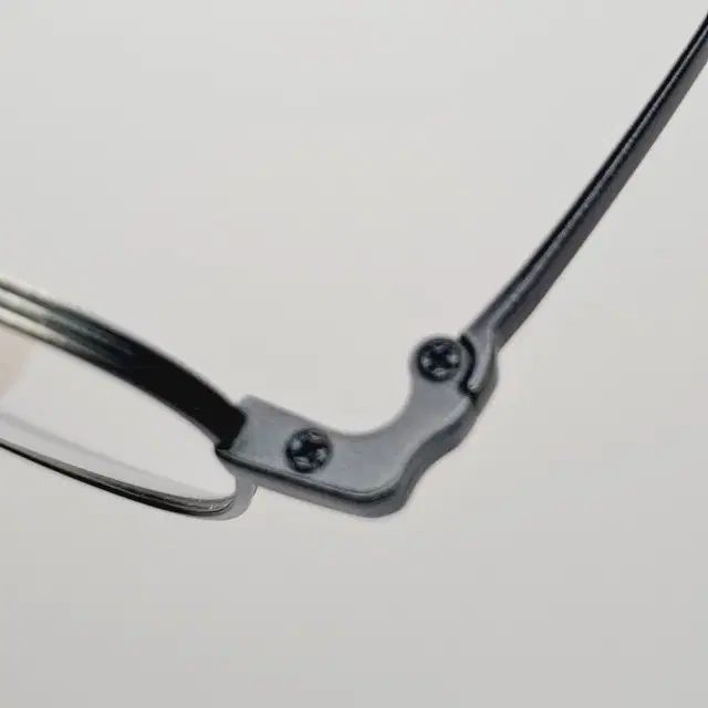 メガネフレーム William