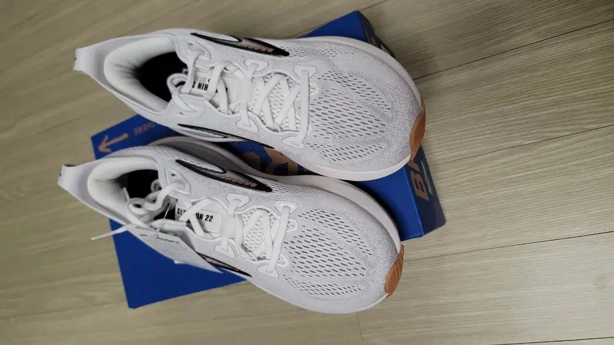 ブルックス ランニングシューズ アドレナリン GTS 24 レディース 255