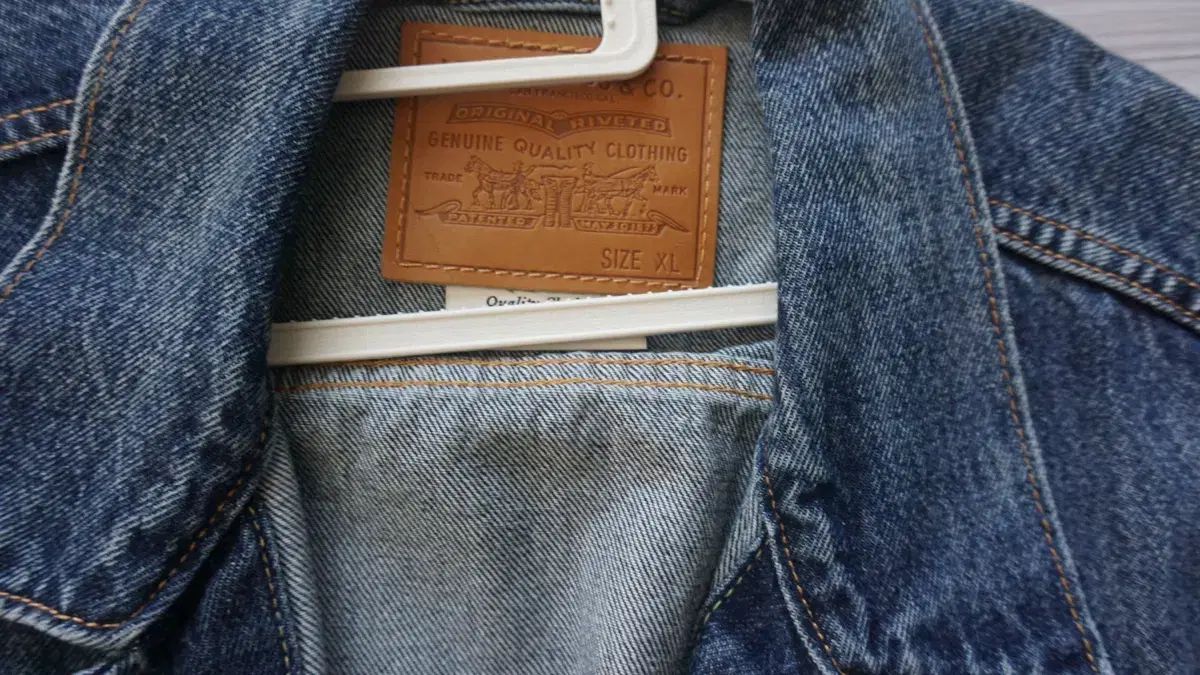 デニムジャケット