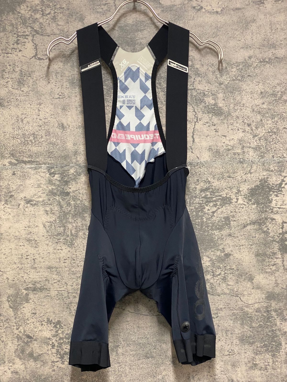 JN763 アソス assos T.EQUIPE EVO ビブショーツ 黒 XS プリント劣化