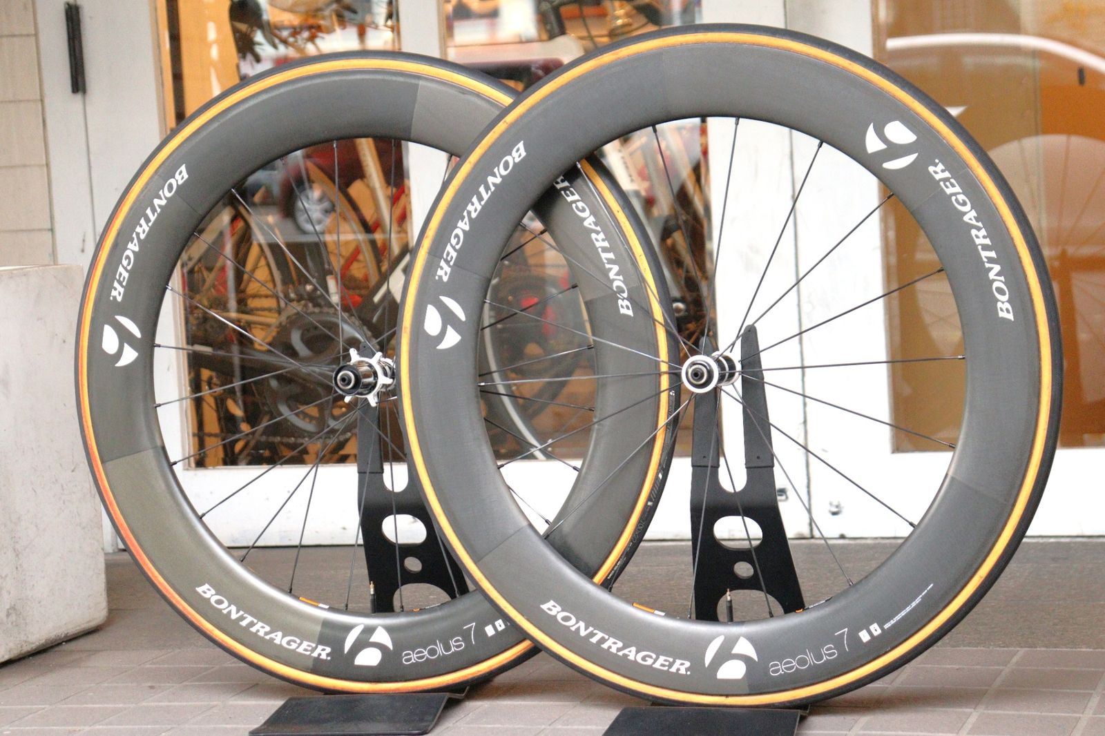 ボントレガー BONTRAGER アイオロス AEOLUS 7 カーボン チューブラー ホイールセット シマノ11S 12S 横浜店