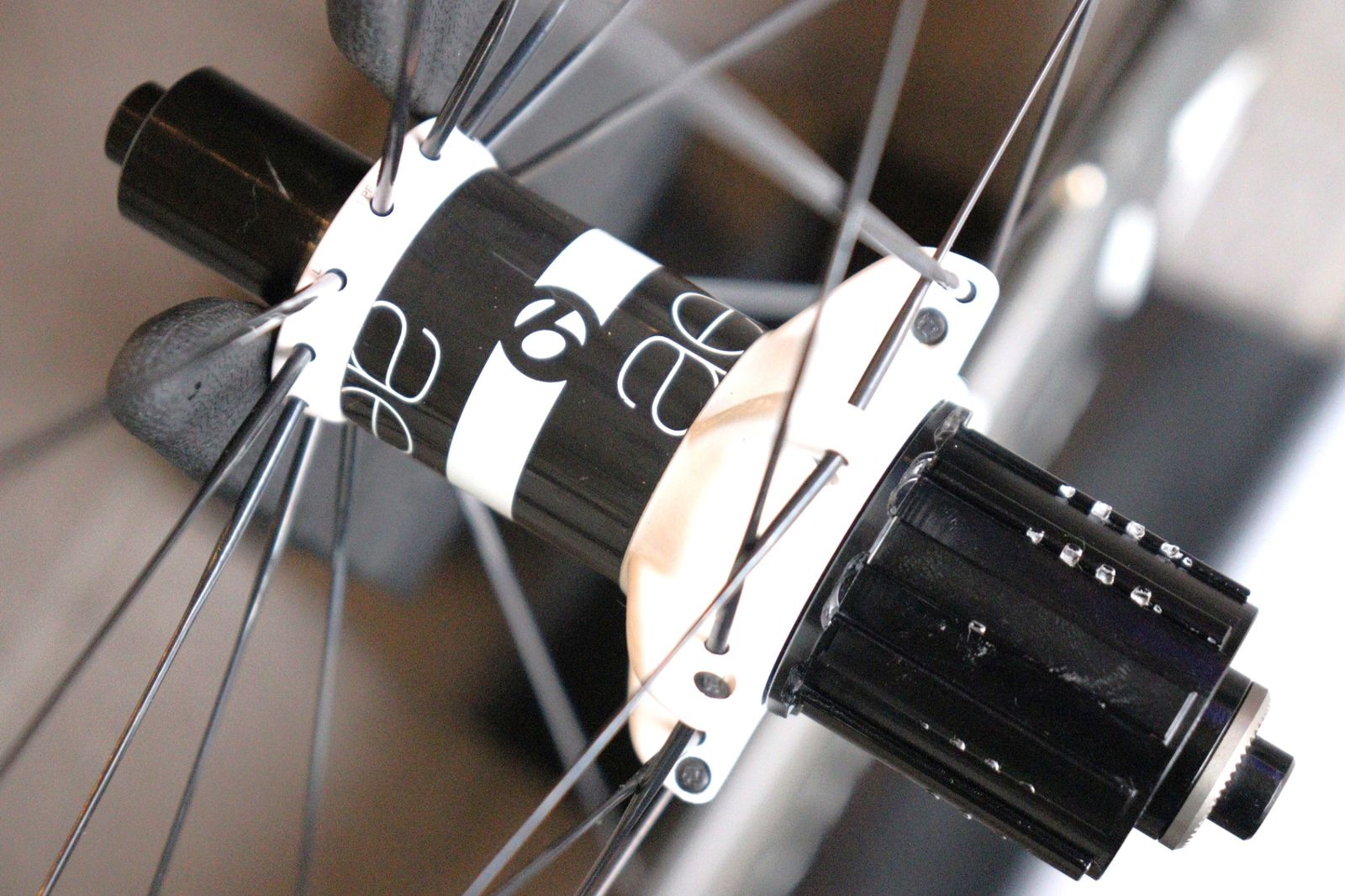 ボントレガー BONTRAGER アイオロス AEOLUS 7 カーボン チューブラー ホイールセット シマノ11S 12S 横浜店 BRIGHTFACE_UK