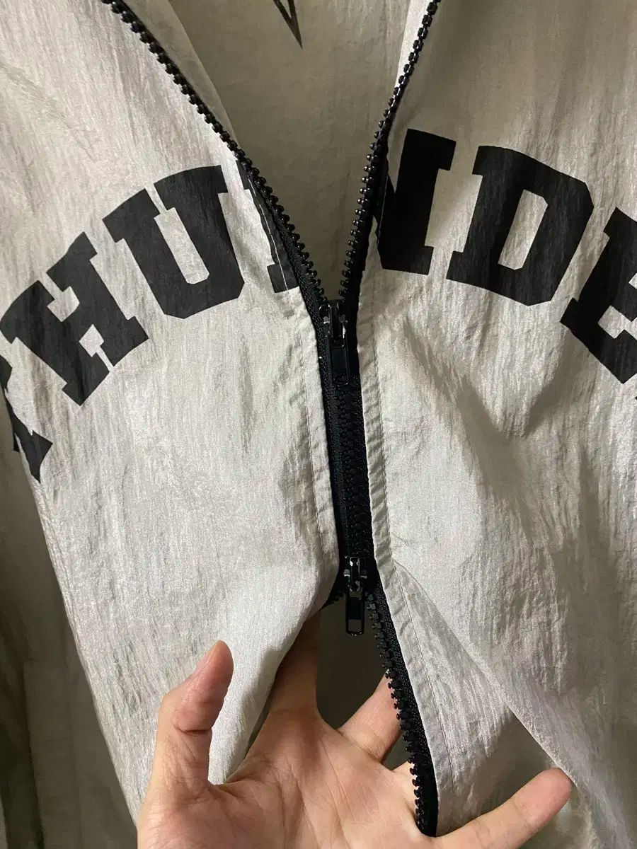 ATEEZ エイティーズ アチズ THUNDER サンダー ウィンドブレーカー ジャケット