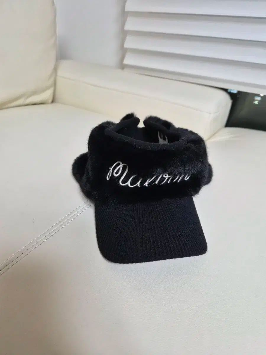 マルボンゴルフ ブラック ファー サンキャップ ゴルフ 帽子