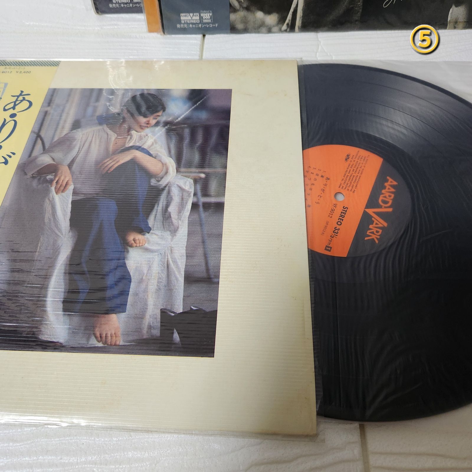 中島みゆき LP 13枚セット 中島みゆきLPレコード9枚 美品‼️ - メルカリ